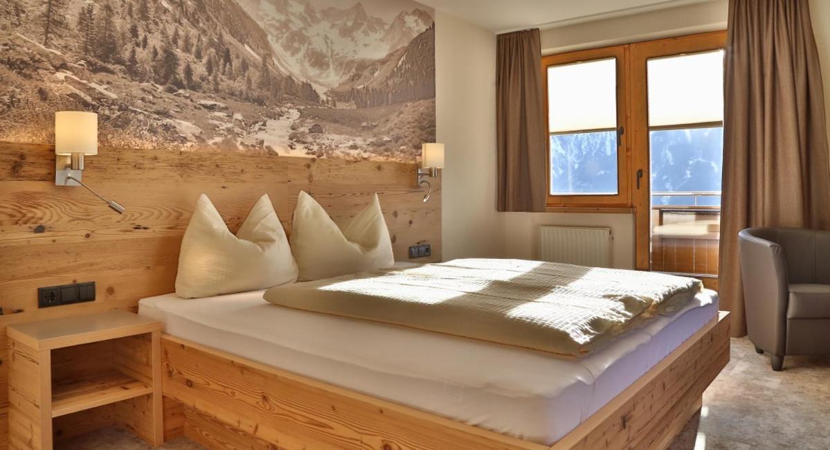 Haus Gerda Hotel Фис Екстериор снимка
