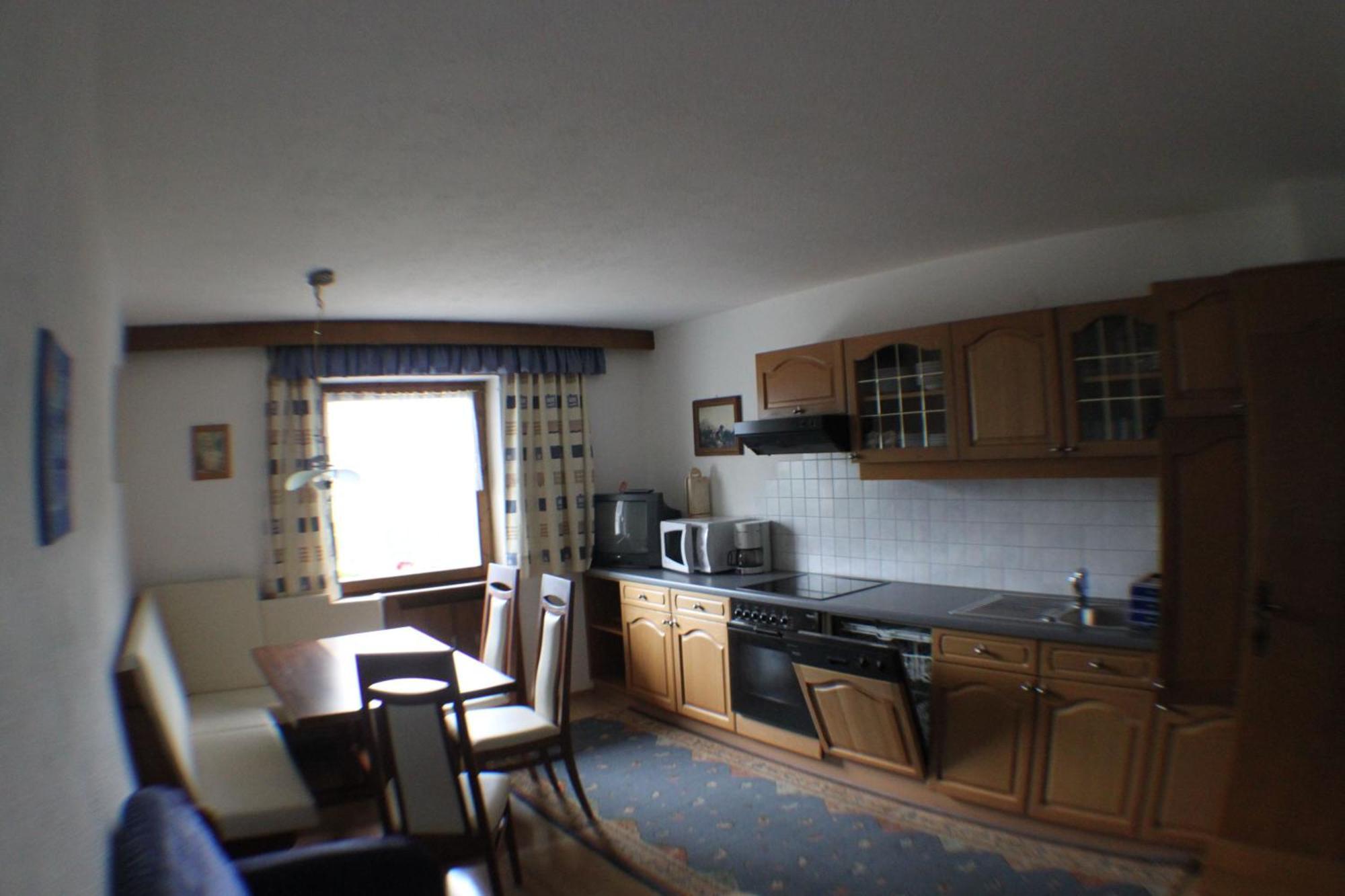 Haus Gerda Hotel Фис Екстериор снимка