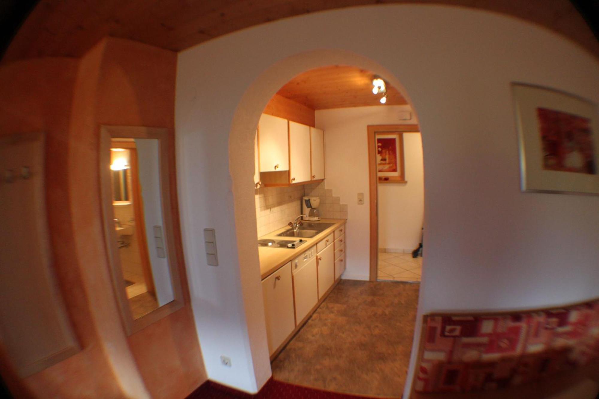 Haus Gerda Hotel Фис Екстериор снимка